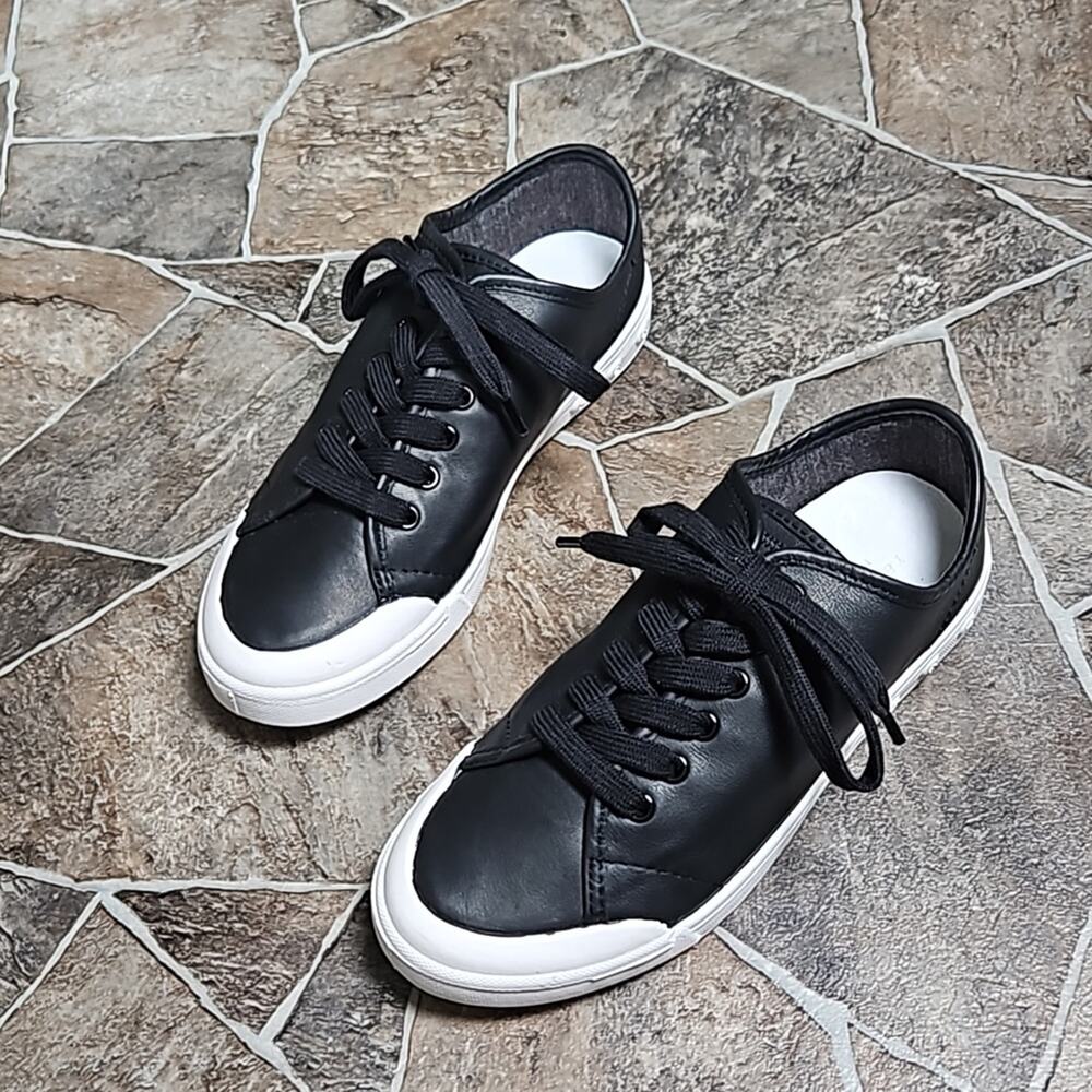 New in Box Rag & Bone Standard Issue Lace Up Sneakers Sz 6 Black Leather - Picture 6 of 11